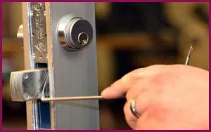 Pennington NJ Locksmith Store Pennington, NJ 609-285-3996 - 12-changing-locks