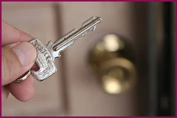 Pennington NJ Locksmith Store Pennington, NJ 609-285-3996 - 14-unlock-door